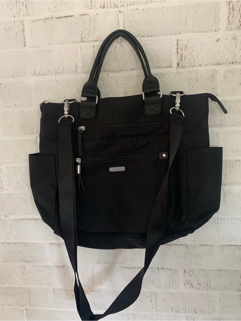 Baggallini 3-In-1 Convertible Backpack